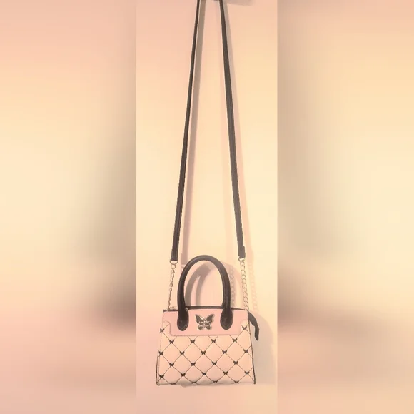 Betsey Johnson Quilted Handbag - Picture 8 of 9
